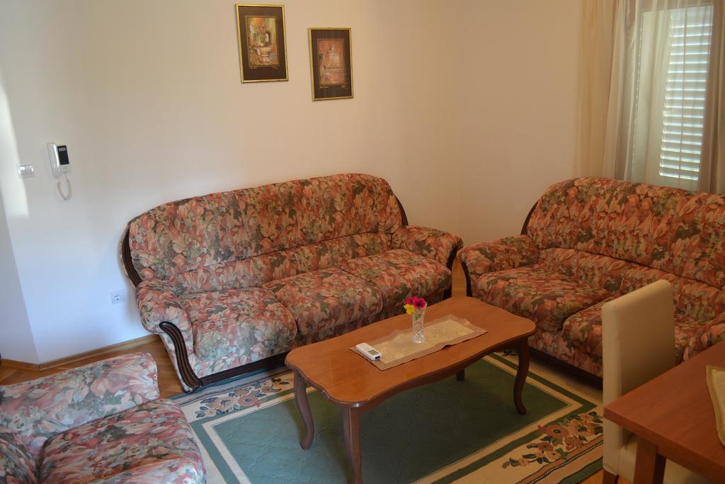 Abc Apartments Котор Екстер'єр фото